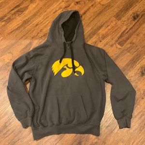 Mens M Iowa Hawkeyes hoodie